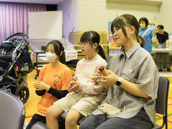 おまつり開催を待つ利用者様