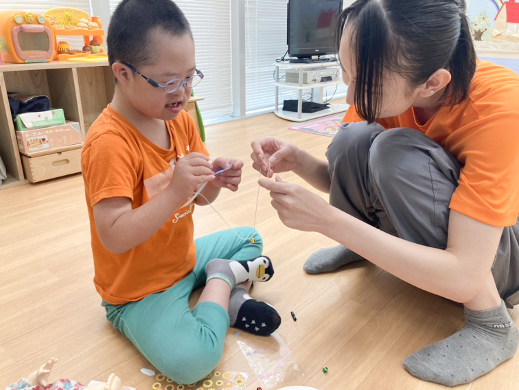 えがおファンクラブお預かりデイの工作